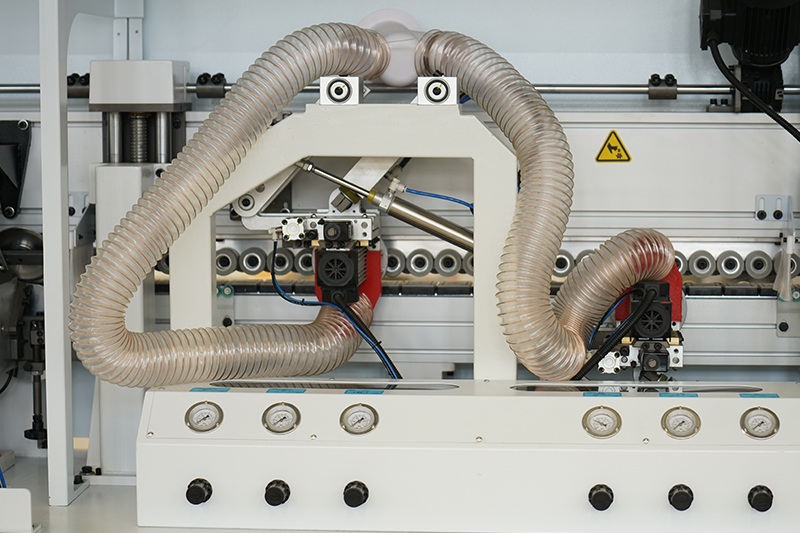 全自動(dòng)封邊機(jī)